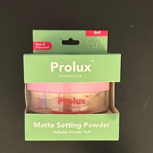Prolux Matte Setting Powder with Puff in Buff color